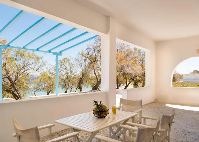 Afroditi Aparthotel Logaras