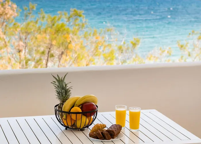 Afroditi Aparthotel Logaras